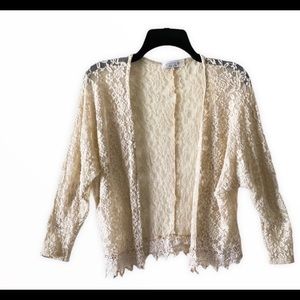 Stella Full Floral Lace Long Sleeve Shrugs Size M